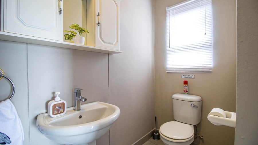 8 Bedroom Property for Sale in Port Owen Western Cape